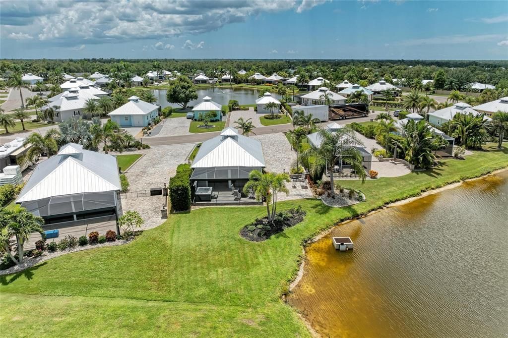 待售: $480,000 (1 贝兹, 1 浴室, 345 平方英尺)