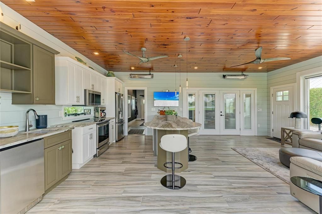 待售: $480,000 (1 贝兹, 1 浴室, 345 平方英尺)