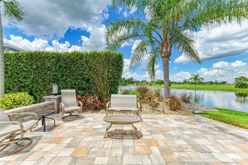 待售: $480,000 (1 贝兹, 1 浴室, 345 平方英尺)