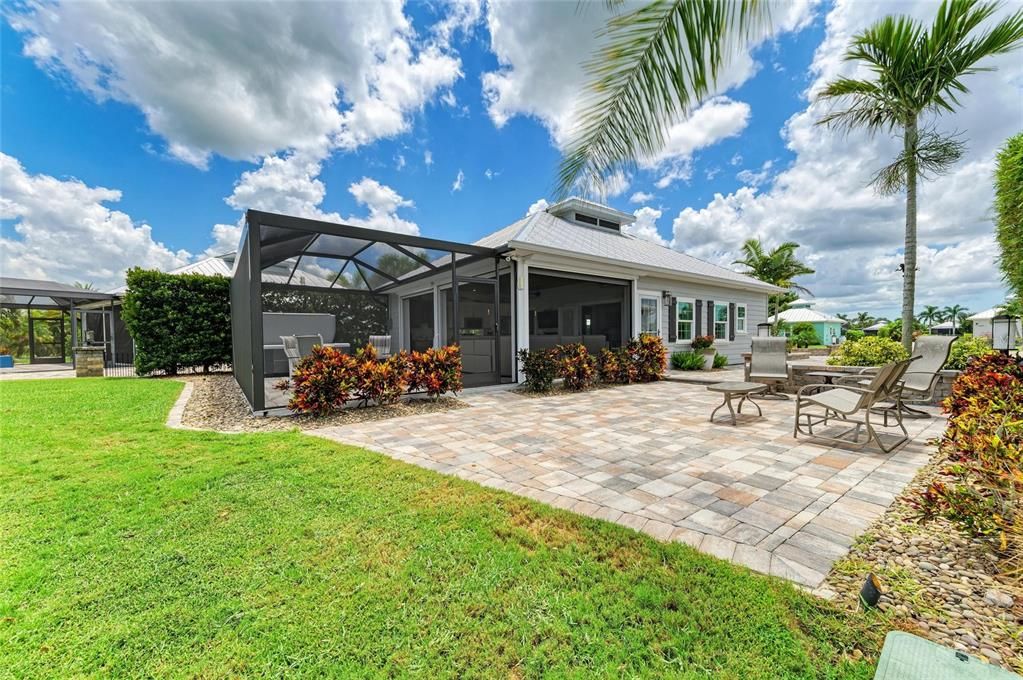 待售: $480,000 (1 贝兹, 1 浴室, 345 平方英尺)