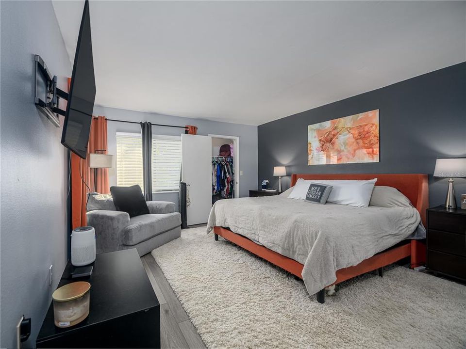 For Rent: $1,900 (2 beds, 2 baths, 1151 Square Feet)