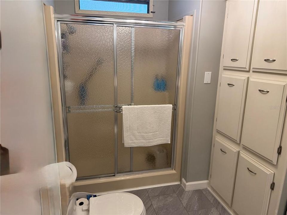 For Sale: $184,900 (3 beds, 2 baths, 1288 Square Feet)