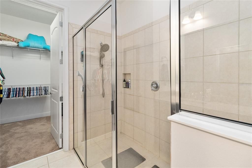 For Sale: $345,000 (2 beds, 2 baths, 1464 Square Feet)