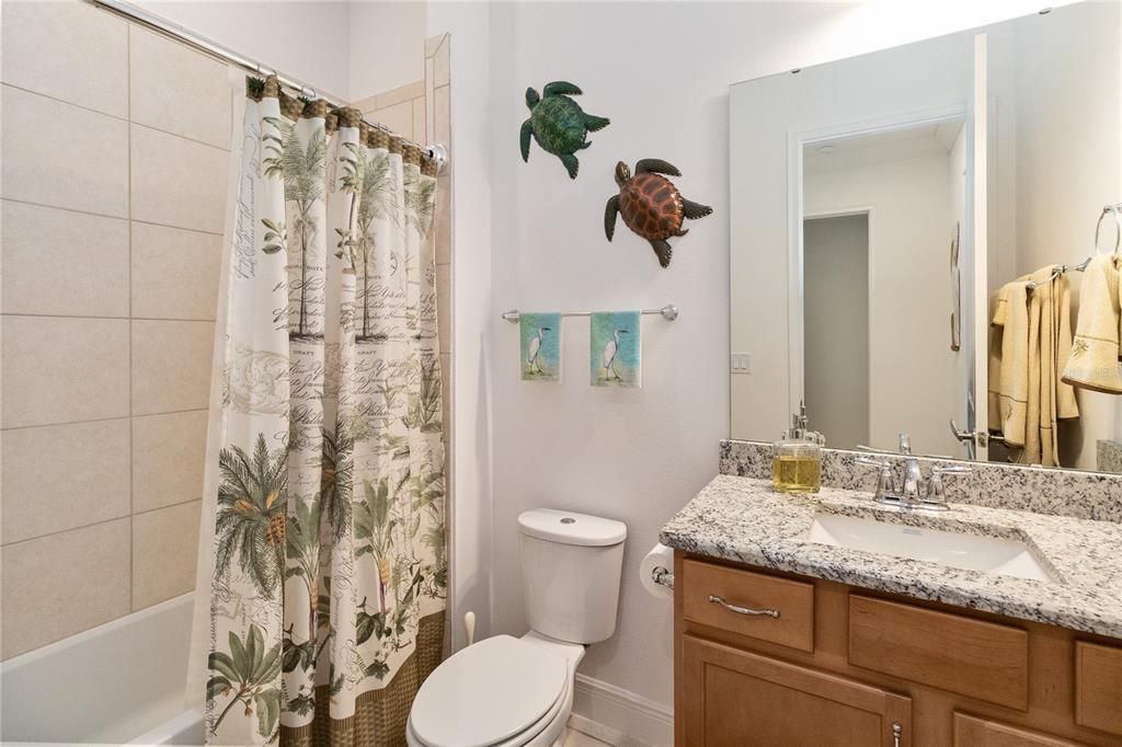 For Sale: $345,000 (2 beds, 2 baths, 1464 Square Feet)