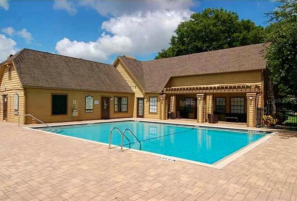 For Rent: $1,495 (2 beds, 2 baths, 893 Square Feet)