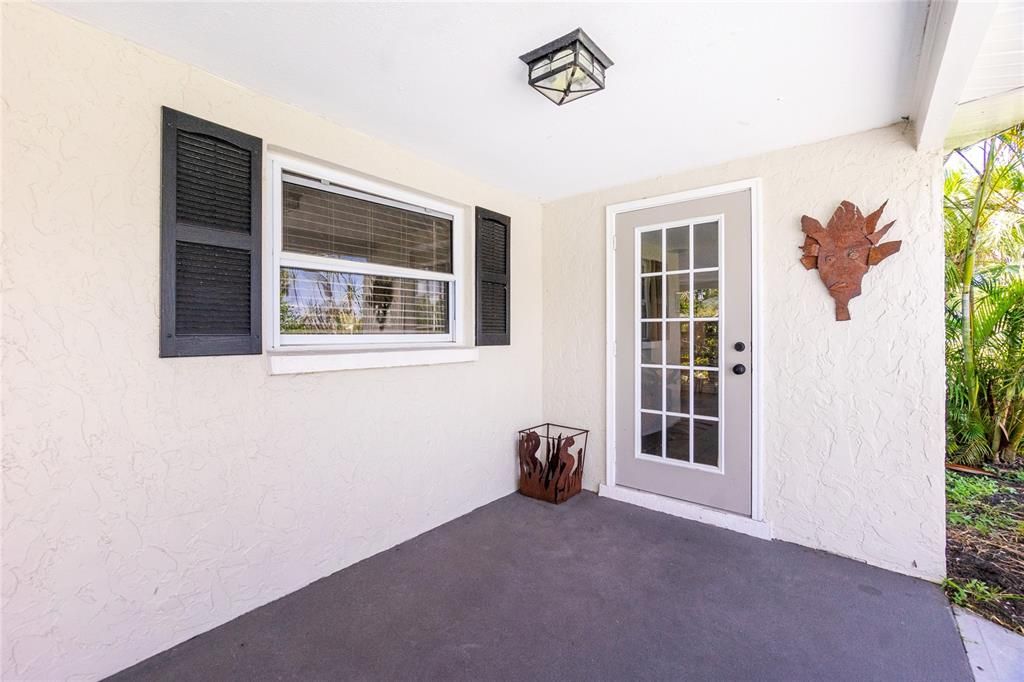 For Sale: $239,900 (2 beds, 2 baths, 1238 Square Feet)