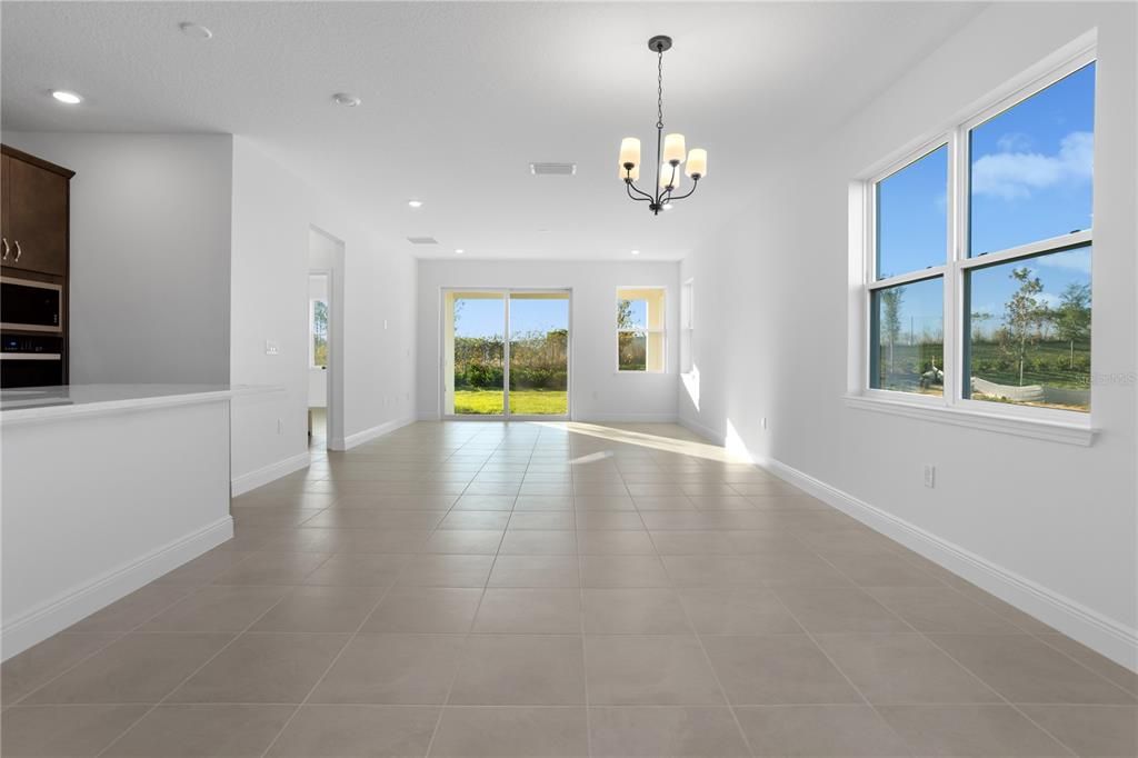 For Rent: $3,000 (4 beds, 2 baths, 2122 Square Feet)