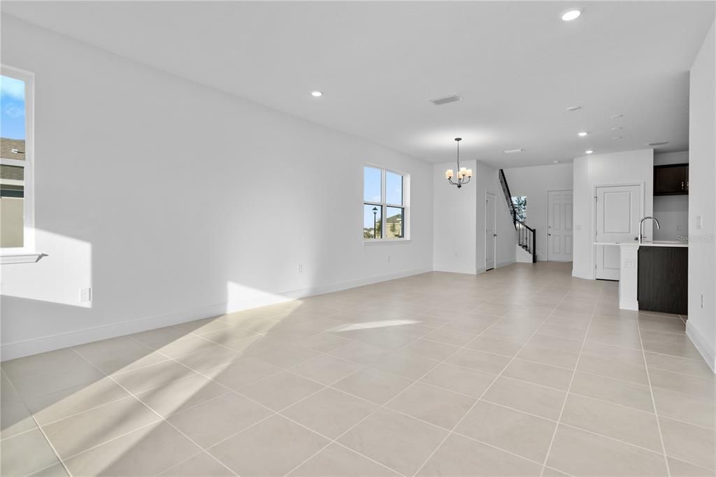 For Rent: $3,000 (4 beds, 2 baths, 2122 Square Feet)