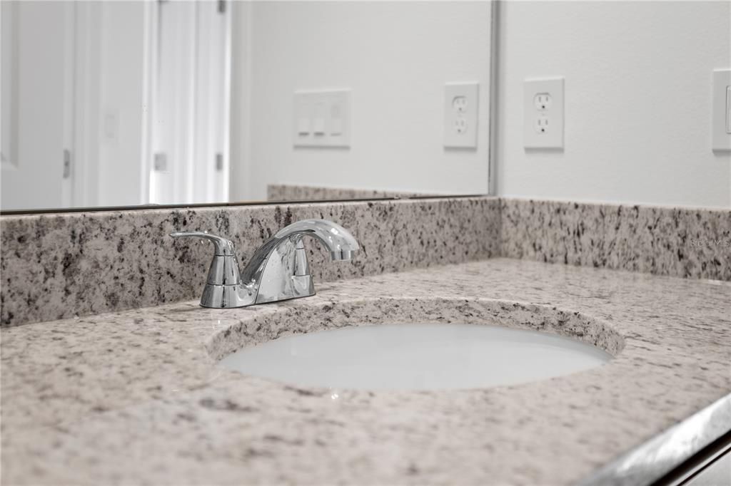 For Rent: $3,000 (4 beds, 2 baths, 2122 Square Feet)