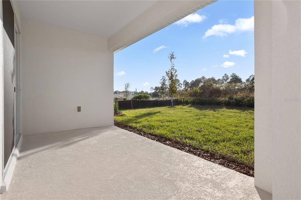 For Rent: $3,000 (4 beds, 2 baths, 2122 Square Feet)