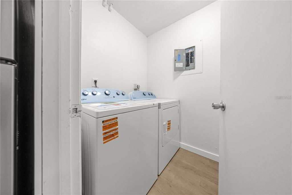 En Renta: $1,350 (2 camas, 1 baños, 870 Pies cuadrados)