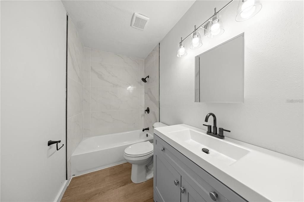 En Renta: $1,350 (2 camas, 1 baños, 870 Pies cuadrados)