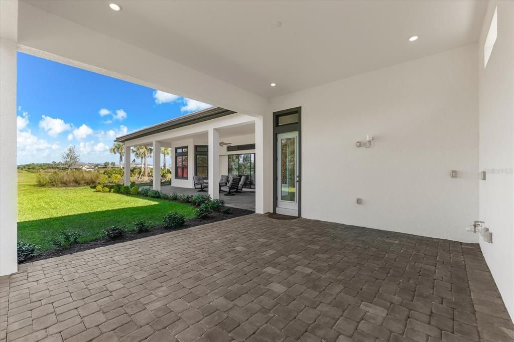 待售: $1,400,000 (3 贝兹, 3 浴室, 3312 平方英尺)