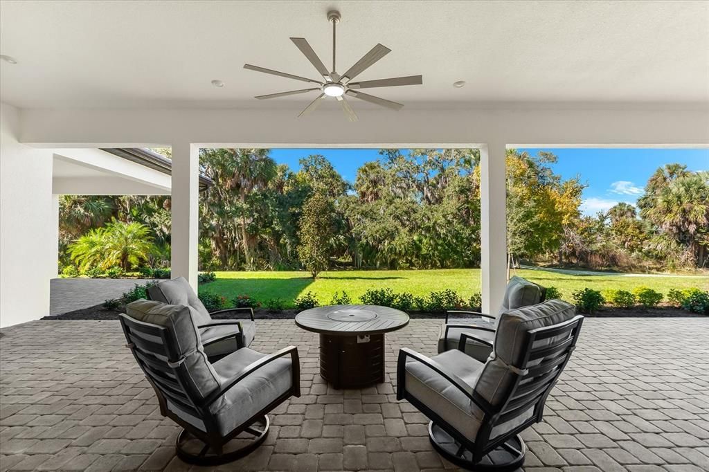 待售: $1,400,000 (3 贝兹, 3 浴室, 3312 平方英尺)