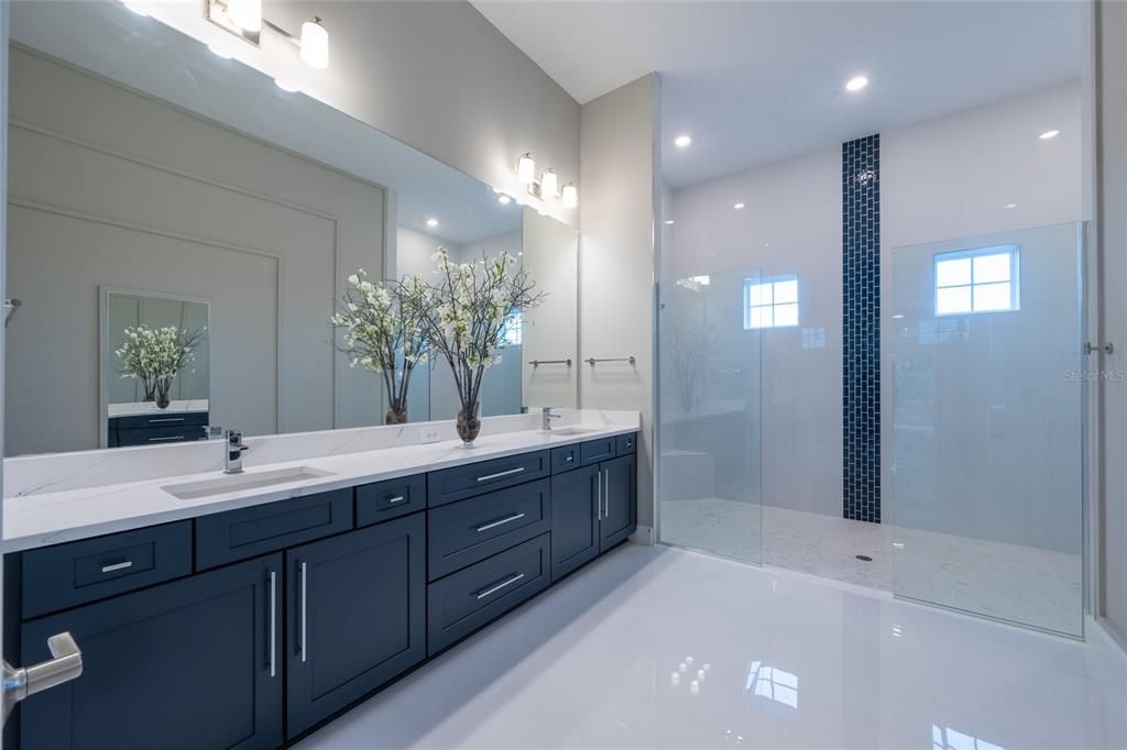 待售: $1,400,000 (3 贝兹, 3 浴室, 3312 平方英尺)