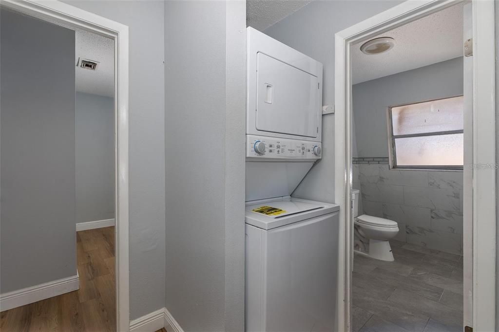 For Rent: $1,650 (2 beds, 1 baths, 780 Square Feet)