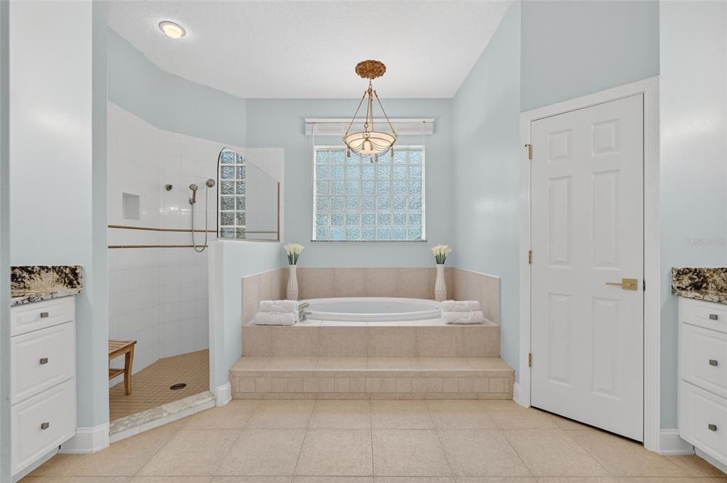 For Sale: $1,499,900 (4 beds, 3 baths, 3380 Square Feet)