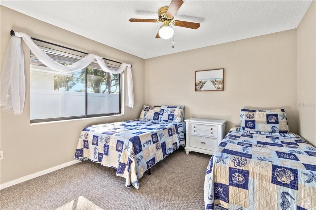 На продажу: $524,900 (3 спален, 2 ванн, 1654 Квадратных фут)