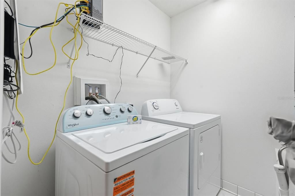 待售: $1,399,000 (5 贝兹, 3 浴室, 2687 平方英尺)