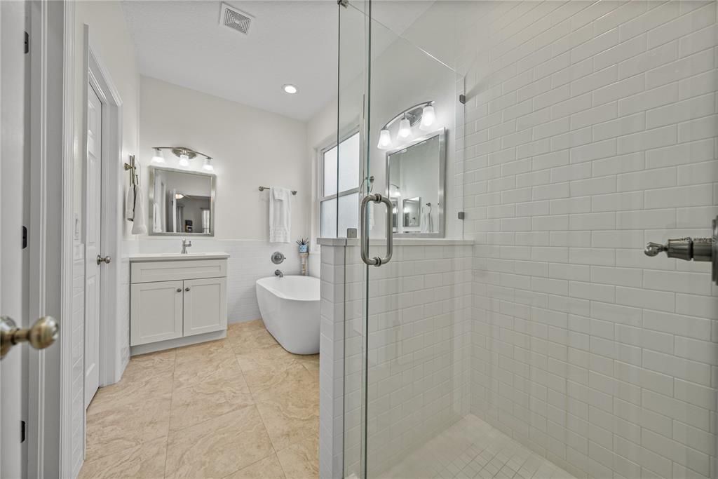 For Sale: $489,900 (4 beds, 3 baths, 2231 Square Feet)