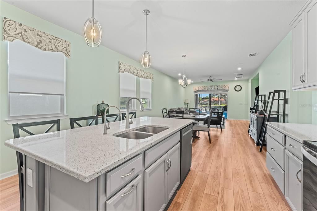 En Venta: $419,999 (4 camas, 2 baños, 1891 Pies cuadrados)