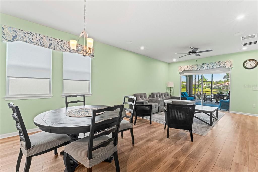 En Venta: $419,999 (4 camas, 2 baños, 1891 Pies cuadrados)