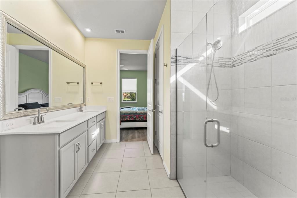 En Venta: $419,999 (4 camas, 2 baños, 1891 Pies cuadrados)