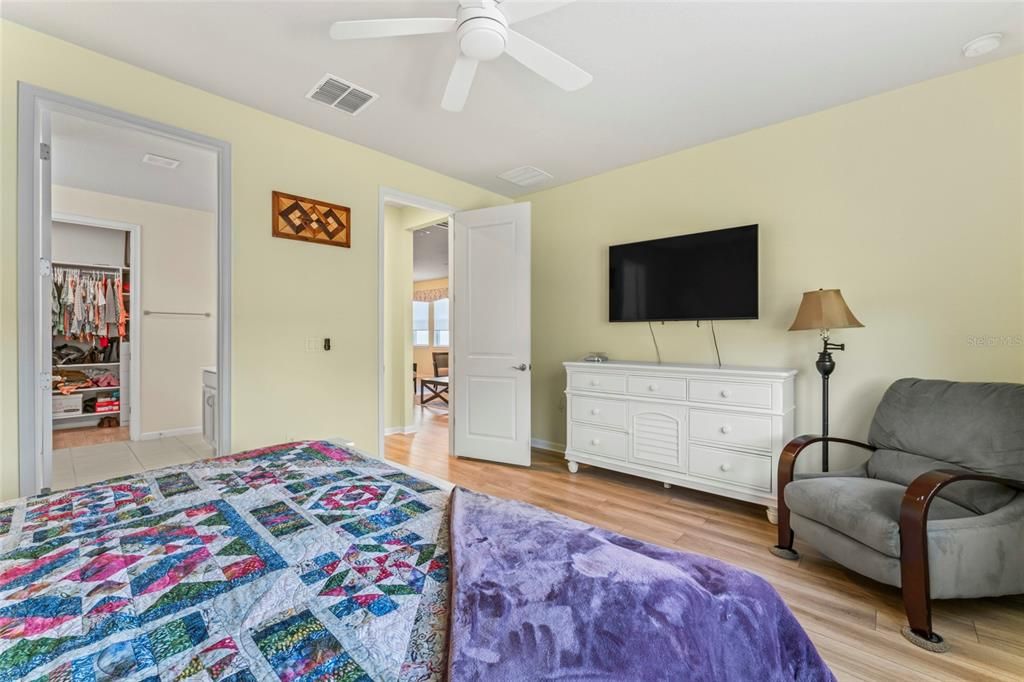 En Venta: $419,999 (4 camas, 2 baños, 1891 Pies cuadrados)