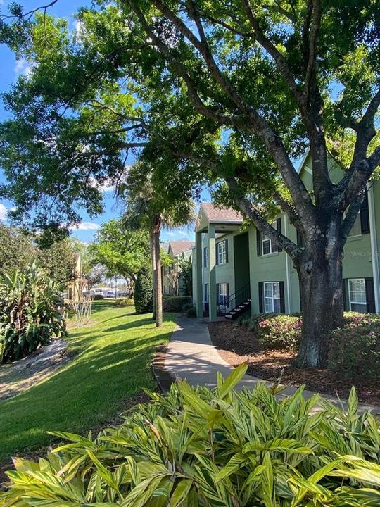 For Rent: $1,800 (3 beds, 2 baths, 1192 Square Feet)