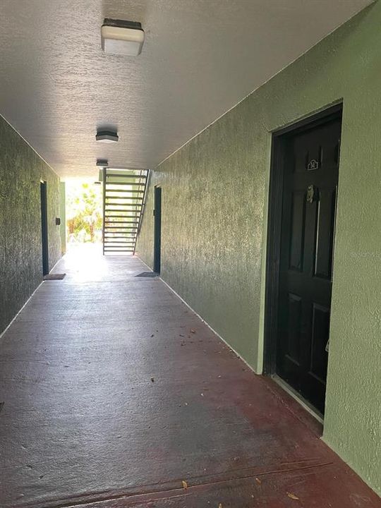 For Rent: $1,800 (3 beds, 2 baths, 1192 Square Feet)