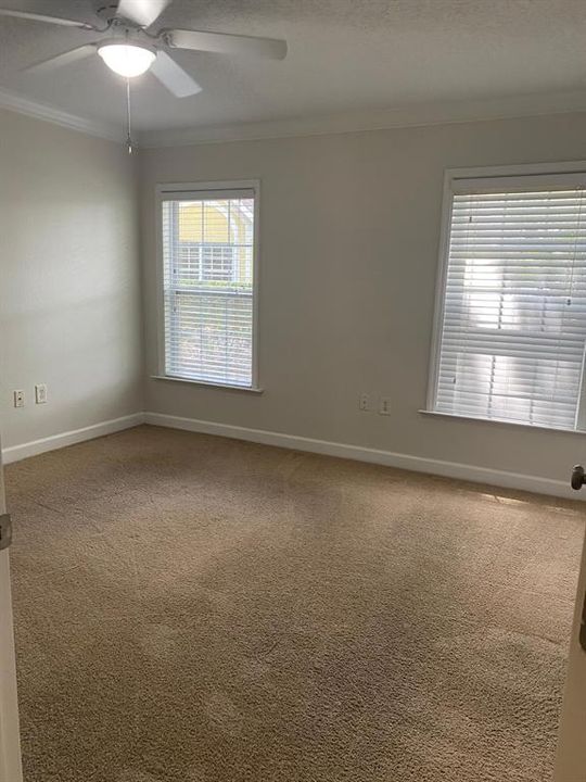 For Rent: $1,800 (3 beds, 2 baths, 1192 Square Feet)