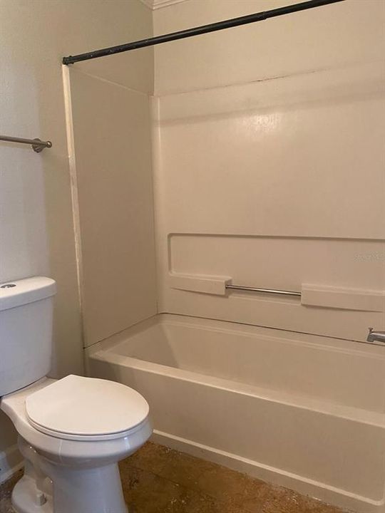 For Rent: $1,800 (3 beds, 2 baths, 1192 Square Feet)