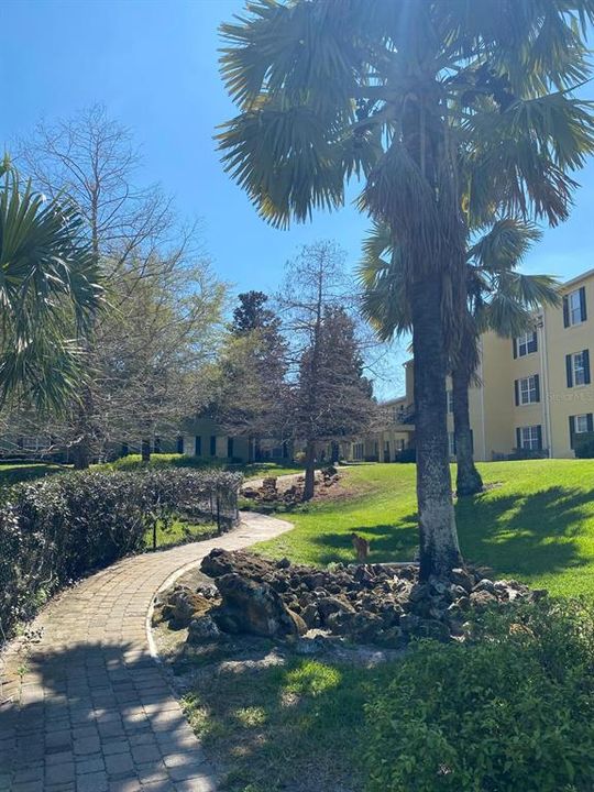 For Rent: $1,800 (3 beds, 2 baths, 1192 Square Feet)