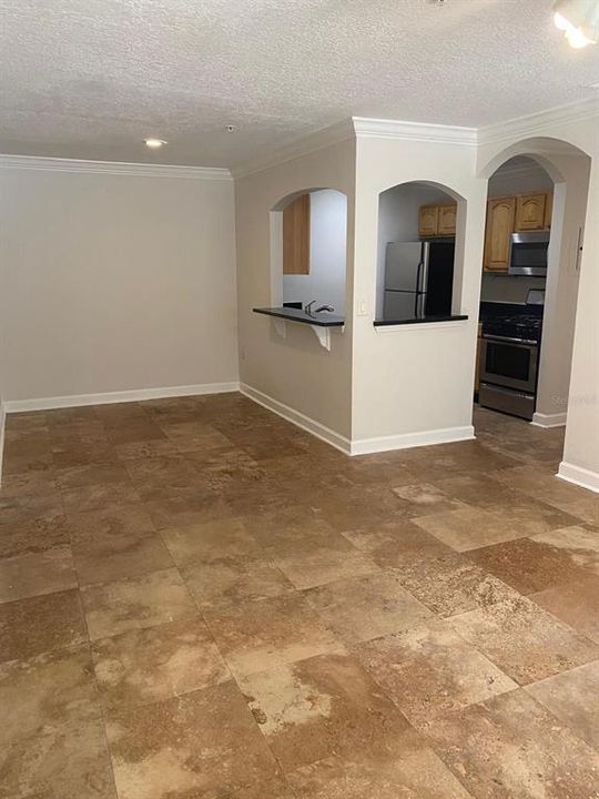 For Rent: $1,800 (3 beds, 2 baths, 1192 Square Feet)