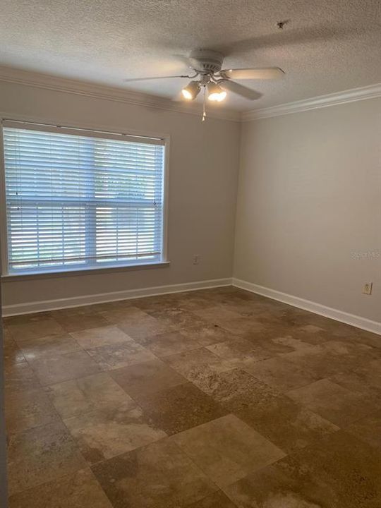 For Rent: $1,800 (3 beds, 2 baths, 1192 Square Feet)