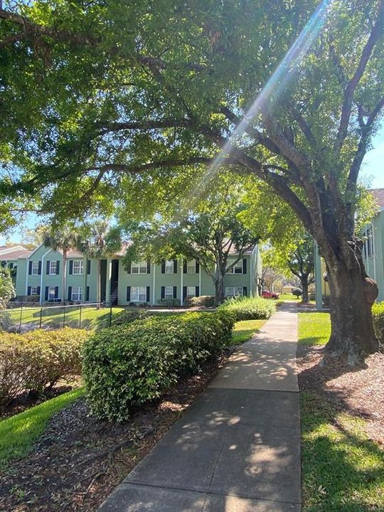 For Rent: $1,800 (3 beds, 2 baths, 1192 Square Feet)