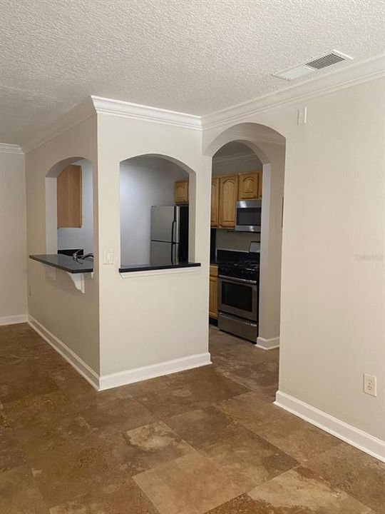 For Rent: $1,800 (3 beds, 2 baths, 1192 Square Feet)