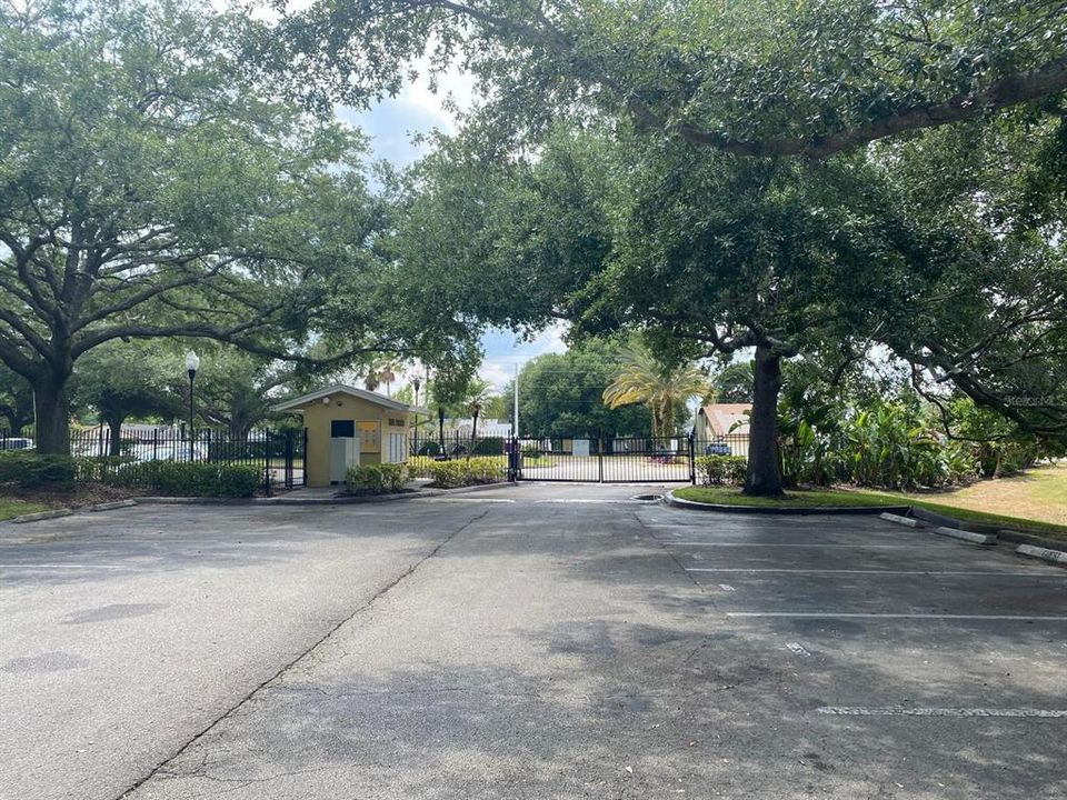 For Rent: $1,800 (3 beds, 2 baths, 1192 Square Feet)