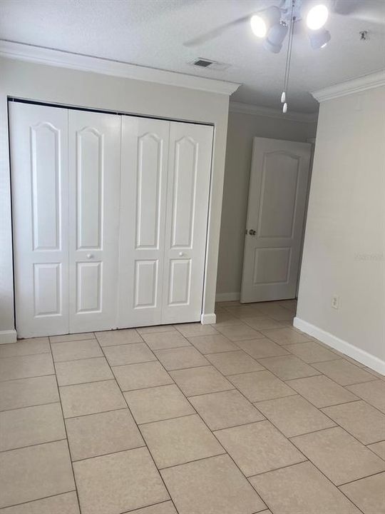 For Rent: $1,800 (3 beds, 2 baths, 1192 Square Feet)