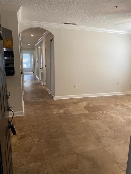 For Rent: $1,800 (3 beds, 2 baths, 1192 Square Feet)