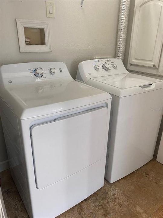 For Rent: $1,800 (3 beds, 2 baths, 1192 Square Feet)