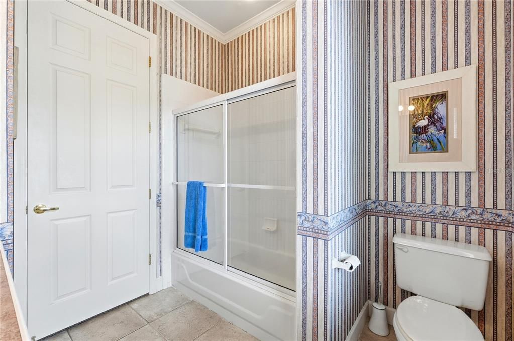 待售: $449,000 (4 贝兹, 2 浴室, 2495 平方英尺)