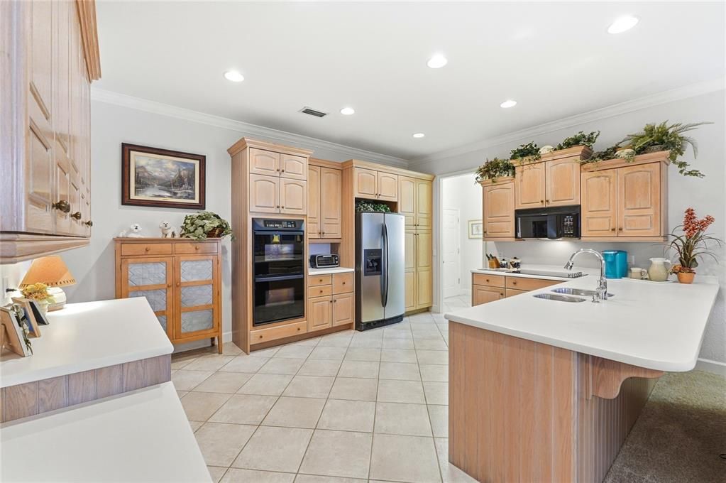 待售: $449,000 (4 贝兹, 2 浴室, 2495 平方英尺)