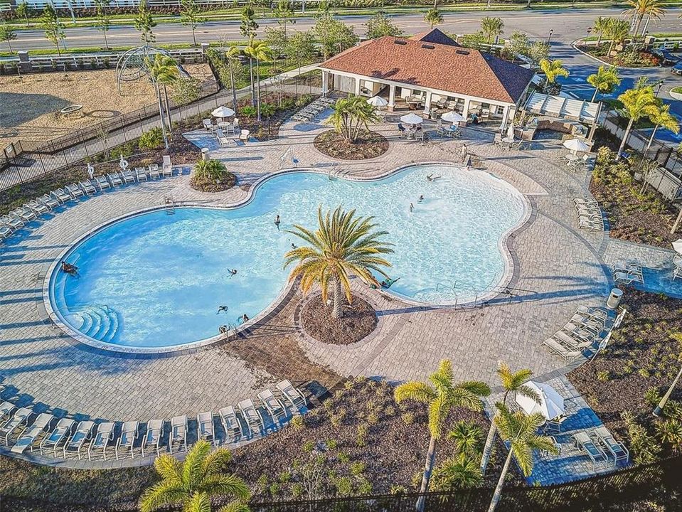 待售: $430,000 (3 贝兹, 2 浴室, 2162 平方英尺)