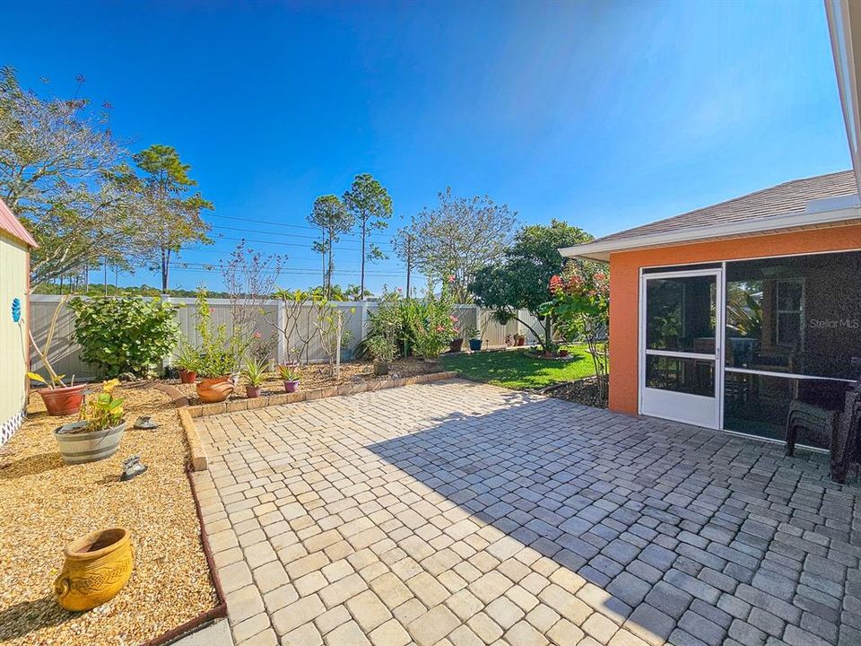 For Sale: $344,000 (3 beds, 2 baths, 1614 Square Feet)