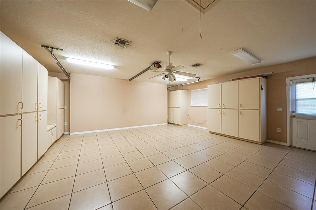 待售: $399,000 (3 贝兹, 2 浴室, 2805 平方英尺)