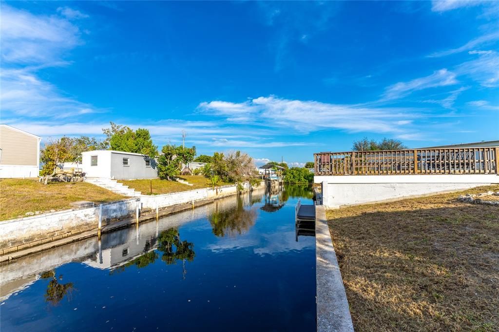 待售: $239,900 (2 贝兹, 1 浴室, 791 平方英尺)