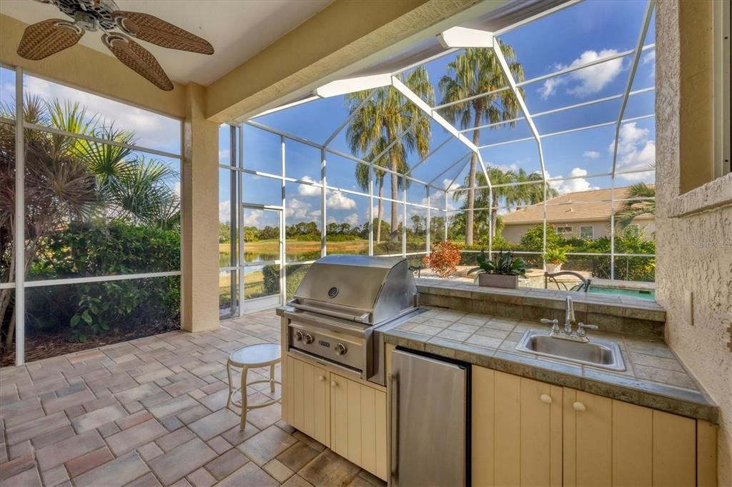 待售: $1,299,000 (3 贝兹, 3 浴室, 2915 平方英尺)