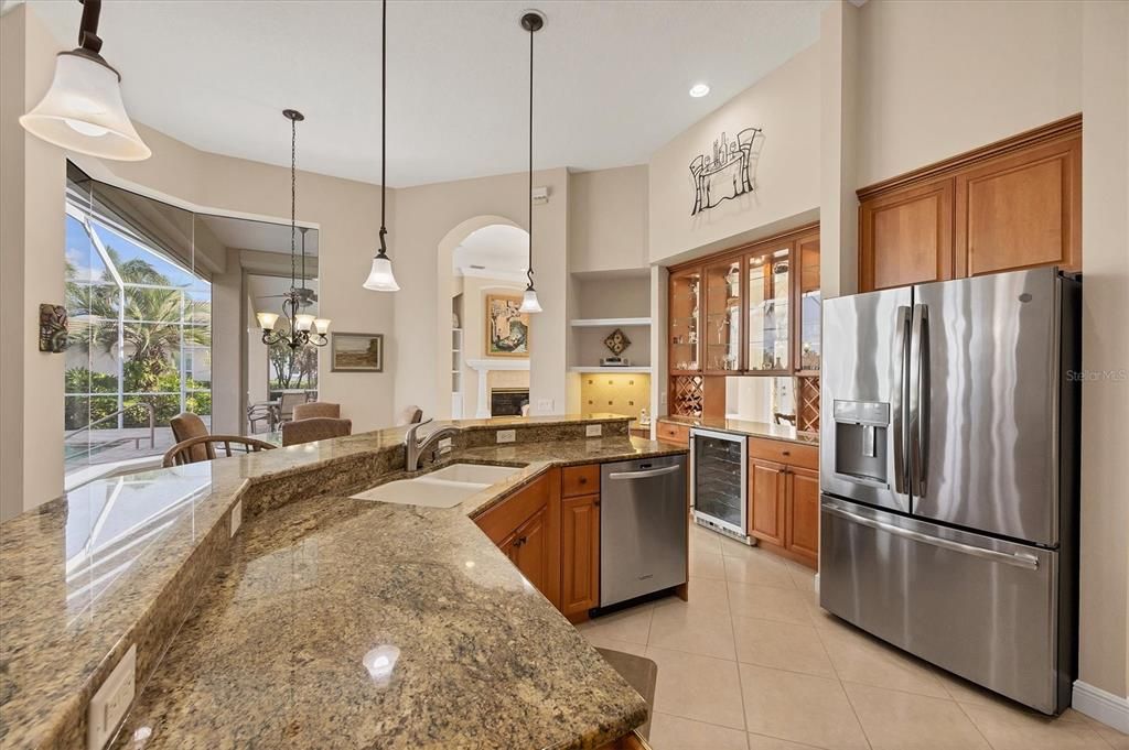 待售: $1,299,000 (3 贝兹, 3 浴室, 2915 平方英尺)