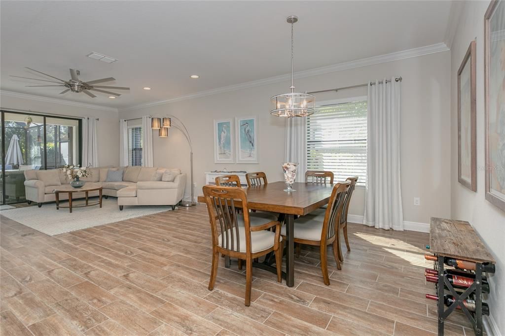 For Sale: $439,900 (4 beds, 2 baths, 2161 Square Feet)